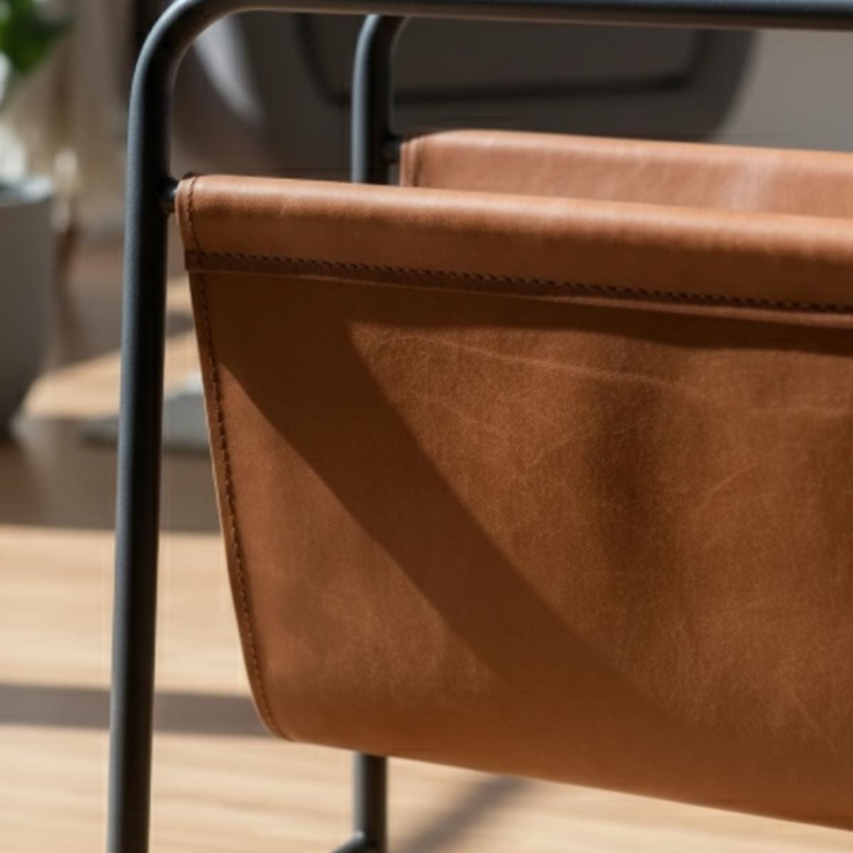 Modern Faux Leather Sling Magazine Rack – Black Metal Frame